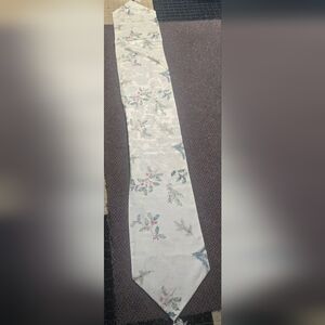 Holly Patterned Table Runner